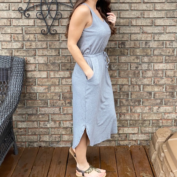 ❗️3/$25❗️1 Left! Gray Sleeveless Dress - Picture 4 of 10